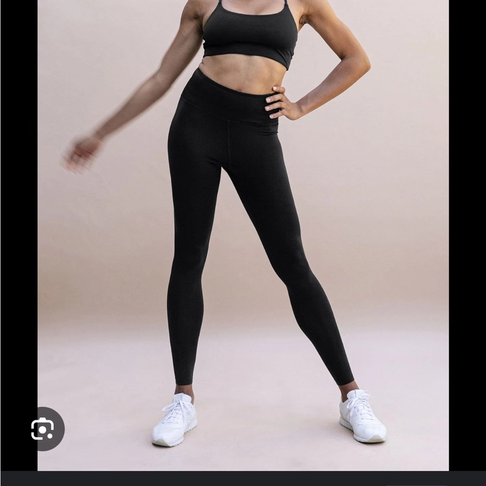 Girlfriend Collective FLOAT Leggings & Bra Set